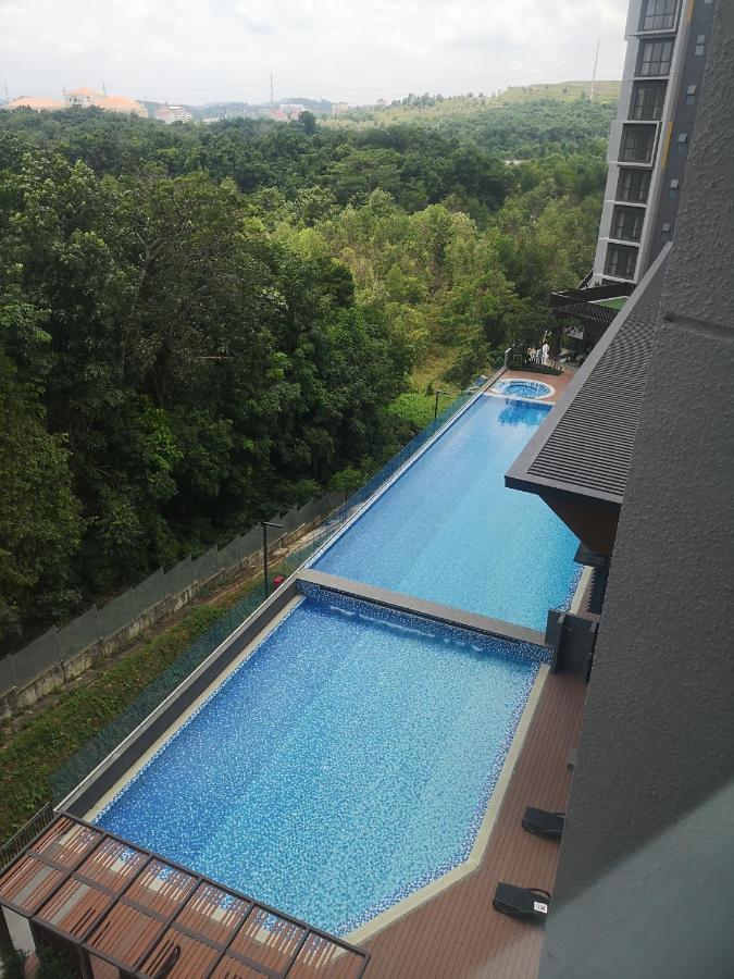 Stayje Putrajaya, 5 Minutes To Ioi City Mall, Wifi , Netflix, Free Parking Extérieur photo